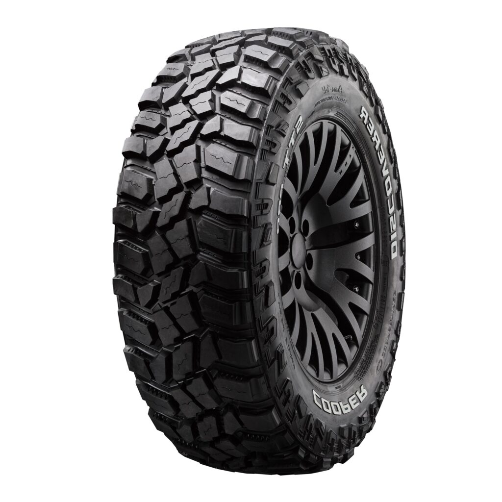 Cooper Discoverer STT PRO 265/70R17 121Q | M+S (3PMSF) • Eiker Motorshop